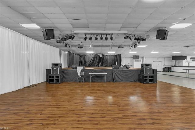227 E Mercury BLVD, Hampton, VA 23669