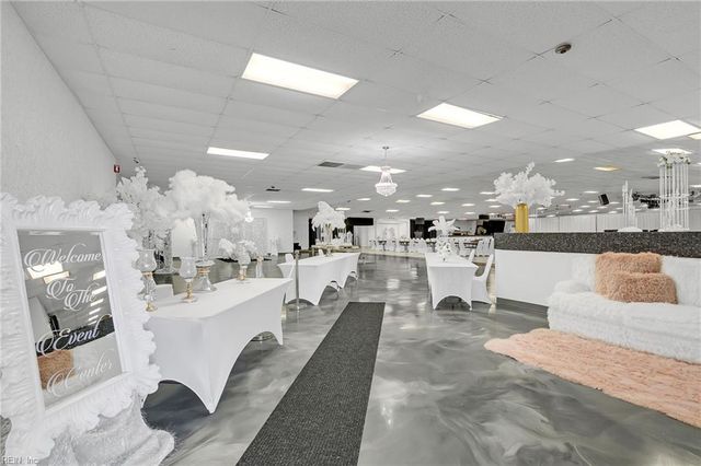 227 E Mercury BLVD, Hampton, VA 23669