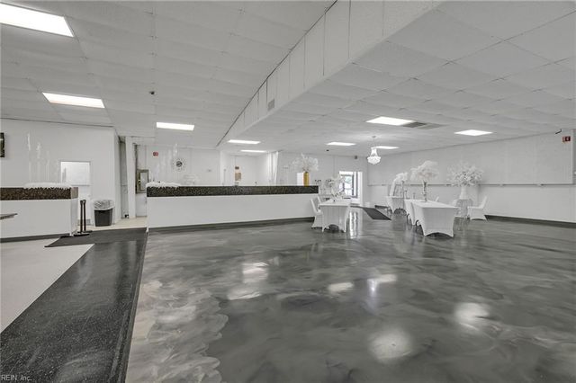 227 E Mercury BLVD, Hampton, VA 23669