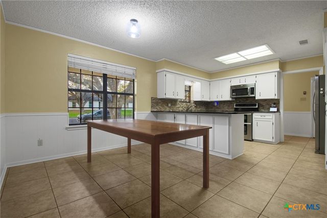 1701 Elk Trail, Harker Heights, TX 76548