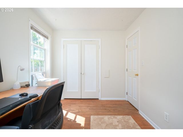 5044 Ne CULLY Blvd, Portland, OR 97218