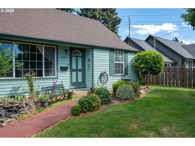 5044 Ne CULLY Blvd, Portland, OR 97218