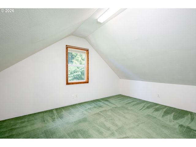 5044 Ne CULLY Blvd, Portland, OR 97218