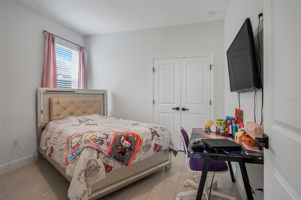 Image 6 of property listing at 18863 RAWSON STREET, Orlando, FL 32827