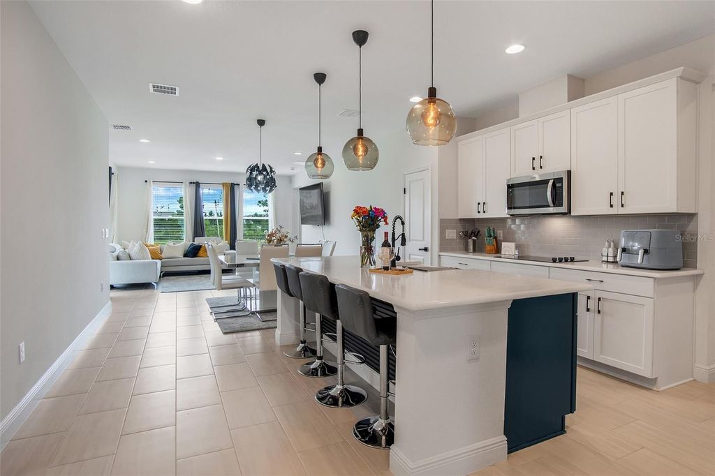 Image 10 of property listing at 18863 RAWSON STREET, Orlando, FL 32827