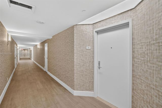 3640 Yacht Club Dr 708, Aventura, FL 33180