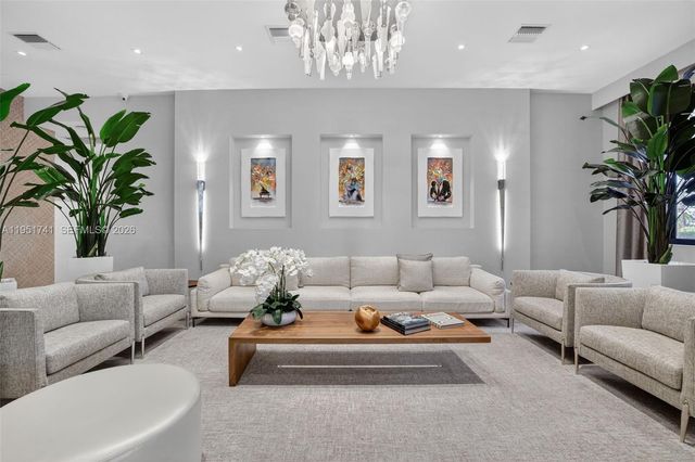 3640 Yacht Club Dr 708, Aventura, FL 33180