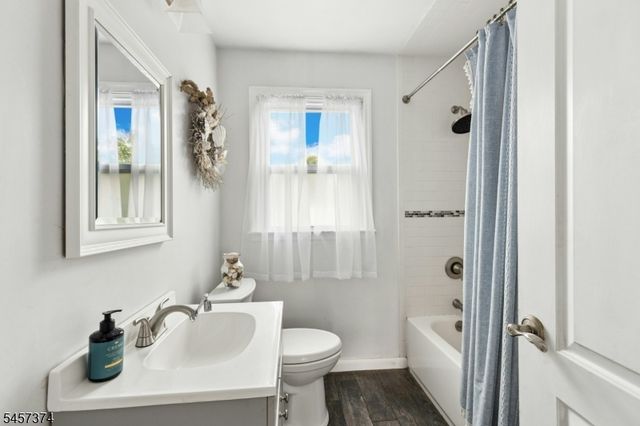 372 South Union Ave, Cranford Twp., NJ 07016