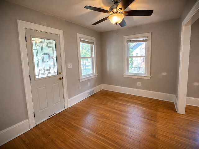 812 Pedersen Street, Saint Paul, MN 55119