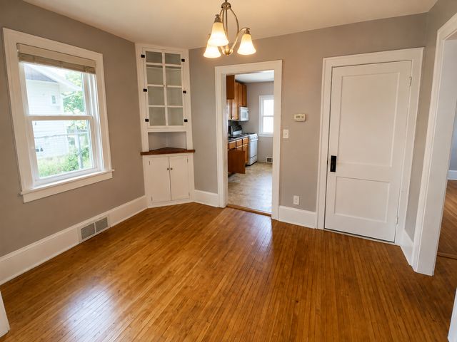 812 Pedersen Street, Saint Paul, MN 55119