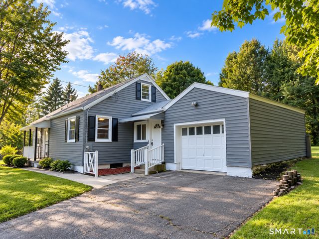 23 Woodpark Drive, Watertown, CT 06795