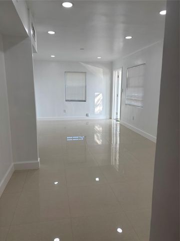 5635 GRANT Street, Hollywood, FL 33021