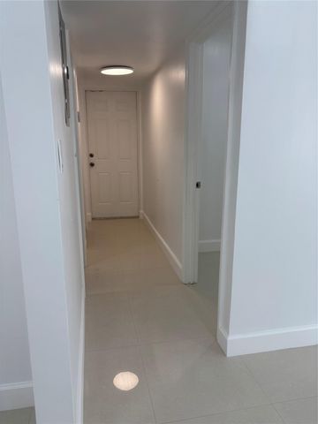 5635 GRANT Street, Hollywood, FL 33021