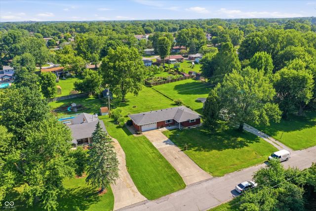 4204 E Cragmont Drive, Indianapolis, IN 46237