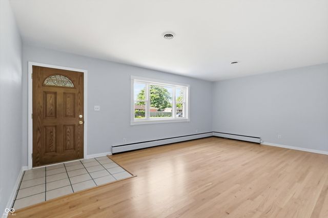 4204 E Cragmont Drive, Indianapolis, IN 46237