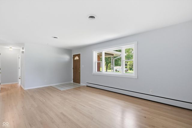 4204 E Cragmont Drive, Indianapolis, IN 46237