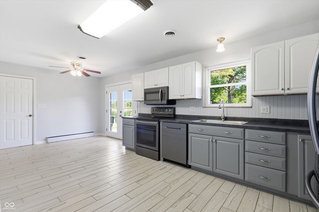 4204 E Cragmont Drive, Indianapolis, IN 46237