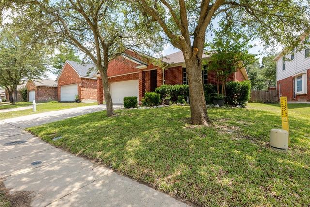 7234 Summit Parc Drive, Dallas, TX 75249