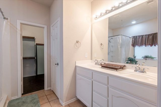 7234 Summit Parc Drive, Dallas, TX 75249