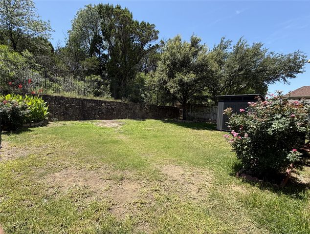 7234 Summit Parc Drive, Dallas, TX 75249