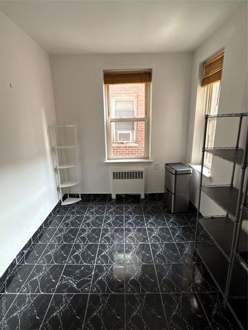 2090 Barnes Avenue 4D, Bronx, NY 10462