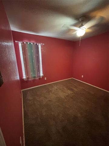 2027 Lake Trail Drive, Heartland, TX 75126