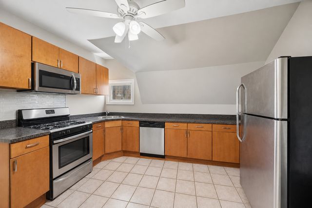 4817 W Dakin Street, Chicago, IL 60641