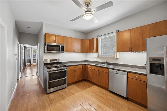 4817 W Dakin Street, Chicago, IL 60641