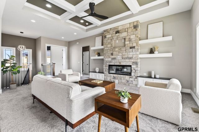 21825 Parkview Drive, Gretna, NE 68028