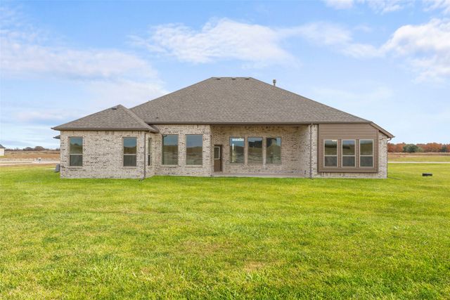 140 Lila Lake Drive, Waxahachie, TX 75165