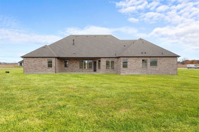 140 Lila Lake Drive, Waxahachie, TX 75165