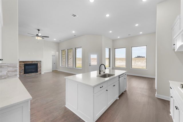 140 Lila Lake Drive, Waxahachie, TX 75165