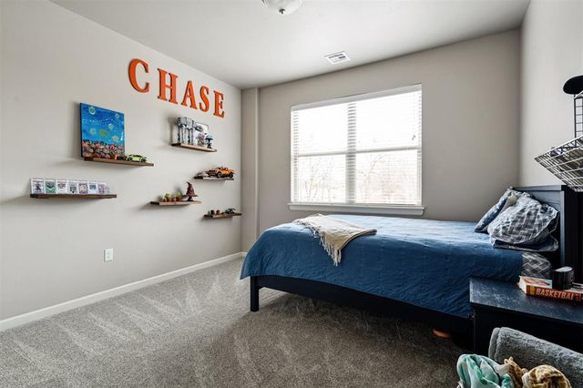 729 Prairie Dunes Way, Edmond, OK 73003