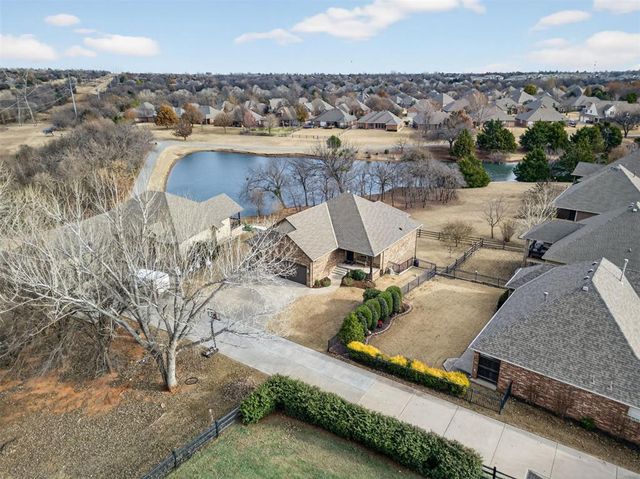 729 Prairie Dunes Way, Edmond, OK 73003