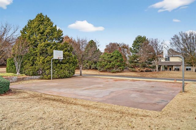 729 Prairie Dunes Way, Edmond, OK 73003