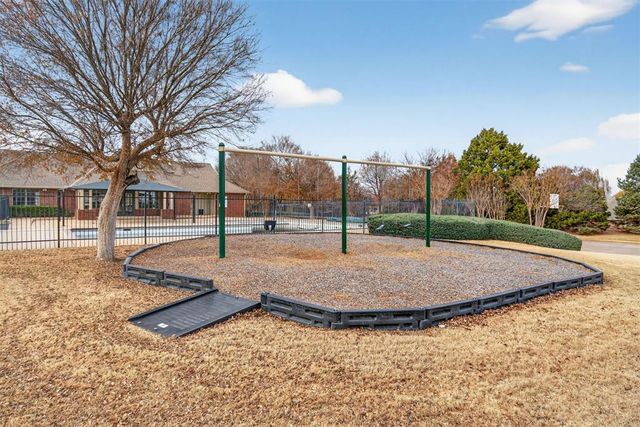 729 Prairie Dunes Way, Edmond, OK 73003