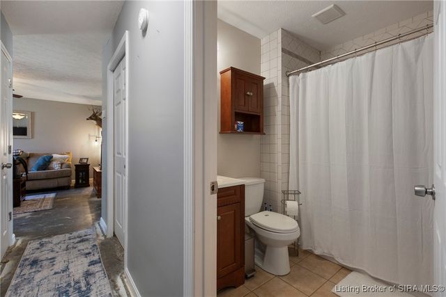 100 Hodge Street, Charlestown, IN 47111