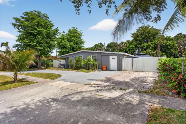 3420 NW 5th Court, Lauderhill, FL 33311