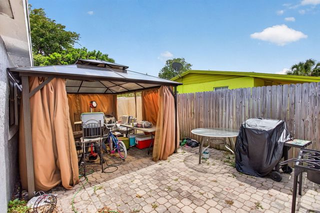 3420 NW 5th Court, Lauderhill, FL 33311