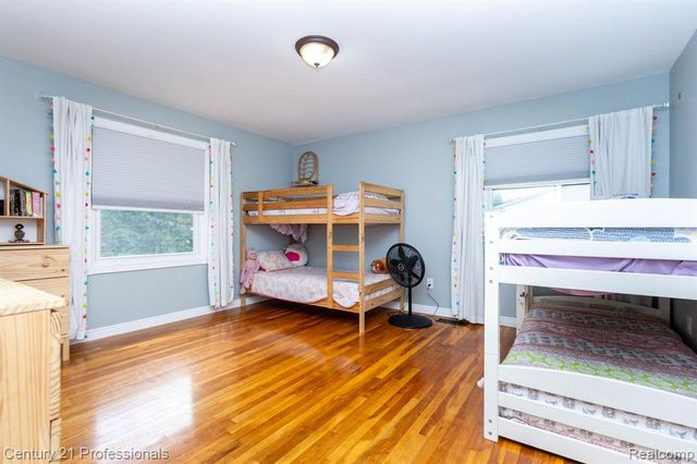 671 Bridgestone Drive, Rochester Hills, MI 48309