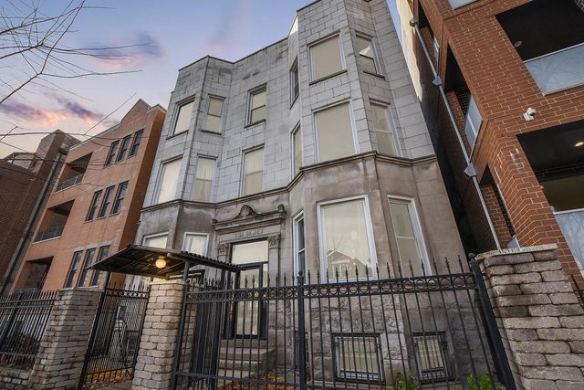 2114 N California Avenue N 2, Chicago, IL 60647