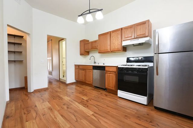 2114 N California Avenue N 2, Chicago, IL 60647