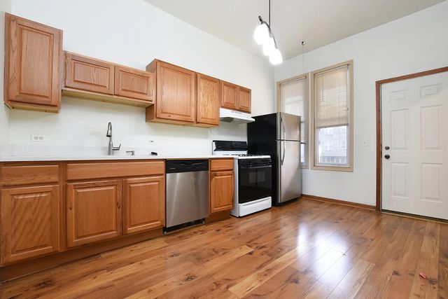 2114 N California Avenue N 2, Chicago, IL 60647