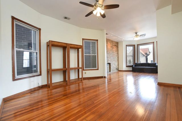 2114 N California Avenue N 2, Chicago, IL 60647