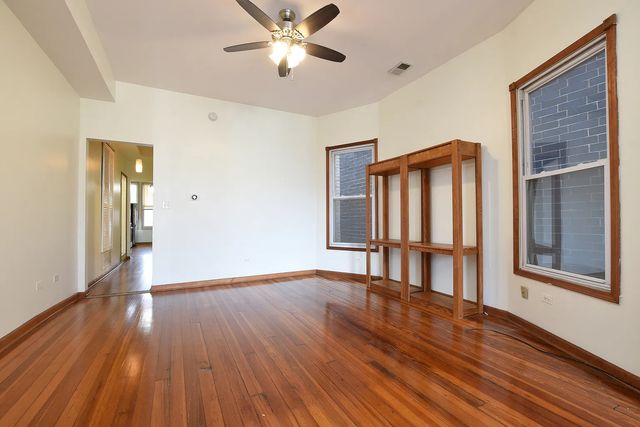 2114 N California Avenue N 2, Chicago, IL 60647