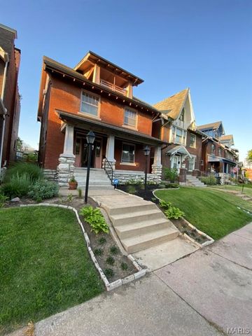 5745 Degiverville Avenue, St Louis, MO 63112