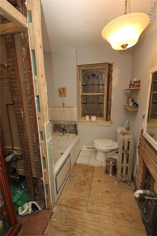 5745 Degiverville Avenue, St Louis, MO 63112