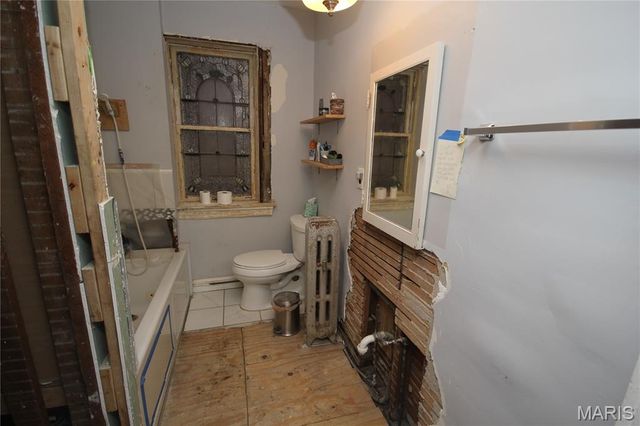 5745 Degiverville Avenue, St Louis, MO 63112