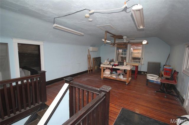 5745 Degiverville Avenue, St Louis, MO 63112