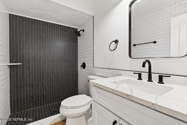 2866 WONDERWOOD Lane, Jacksonville, FL 32233